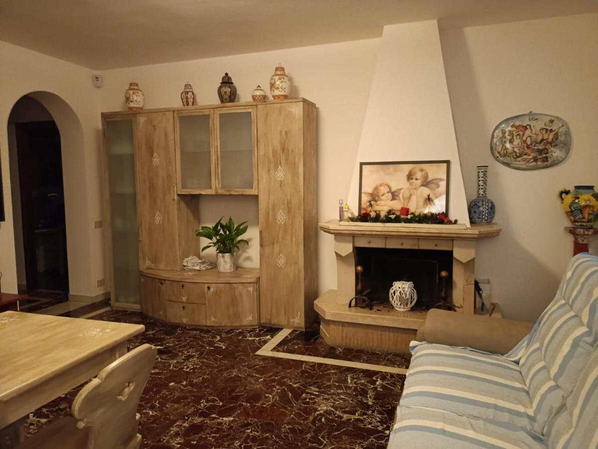 Pianore Pirro & Sharon House Bed & Breakfast エクステリア 写真